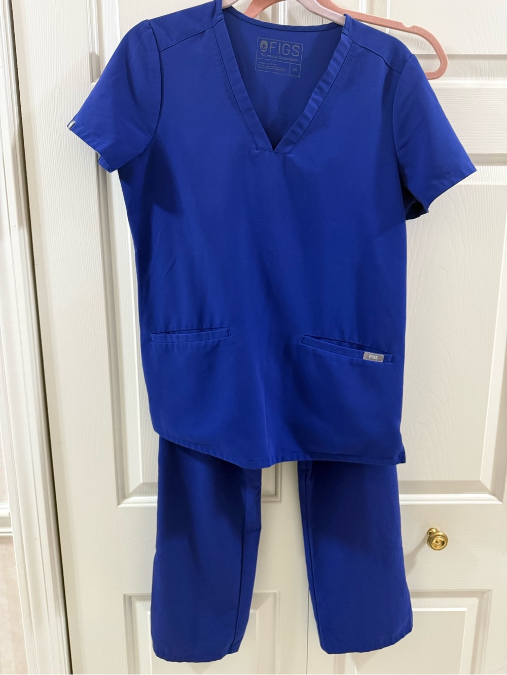 FIGS Casma Top Kade Cargo Scrub Pants XS Deep Royal Blue Set